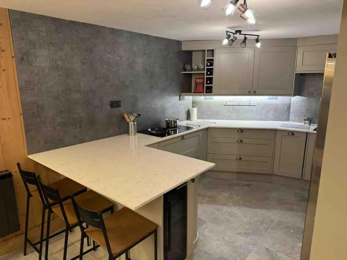 Val Thorens Luxury Apartment Sleeps 8