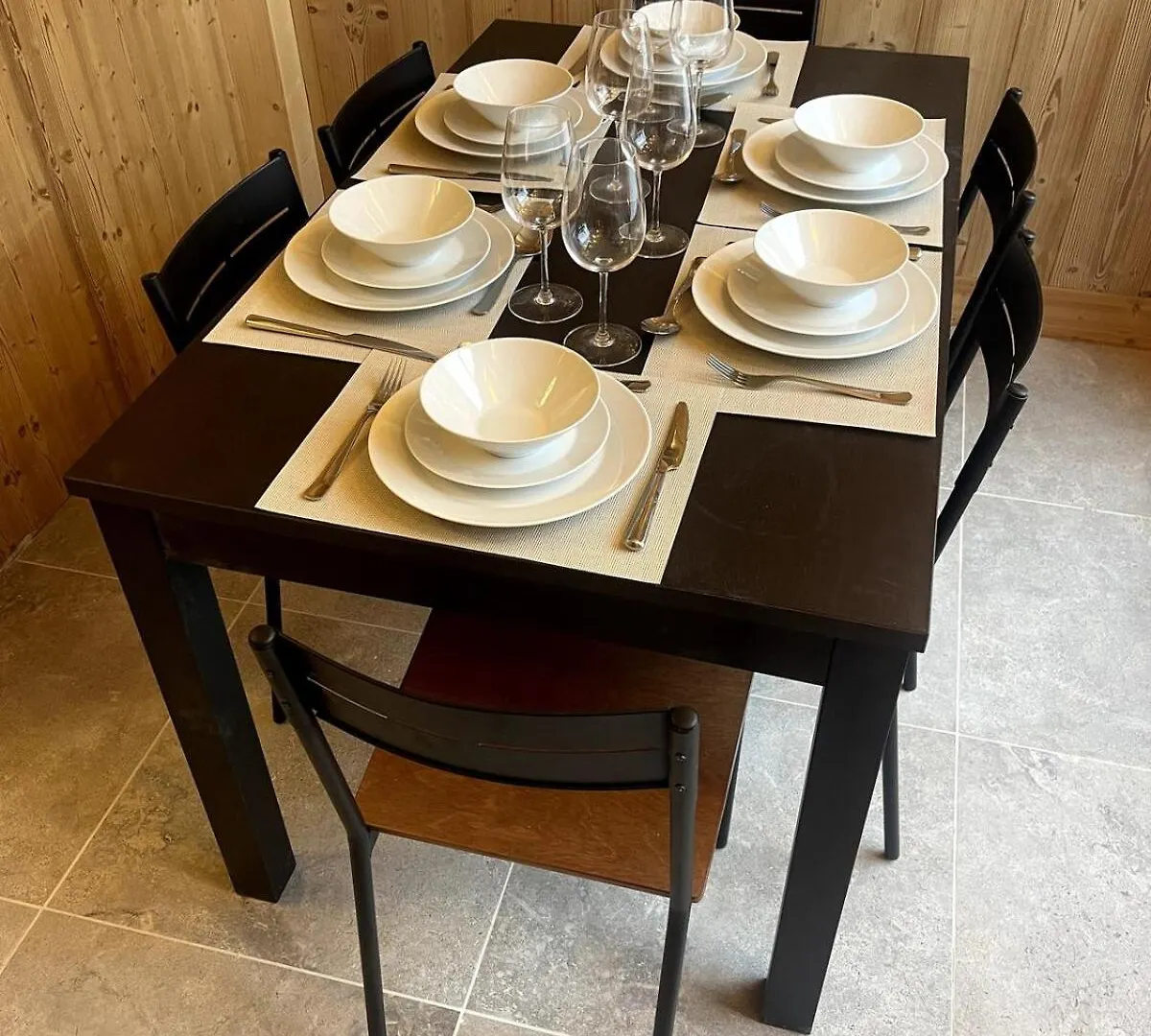 Val Thorens Luxury Apartment Sleeps 8 France